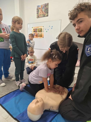 5f68cb19-9669-4ee7-a8ce-0e119fe9229e