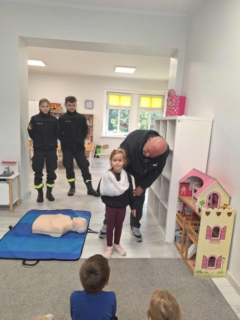 cfd0d4e0-d6ed-47b8-be90-c18a365f1676