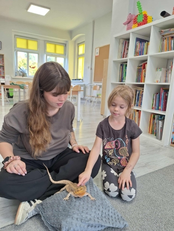 1c9fc1dd-59ce-4b2e-becc-7114aa1ceab8