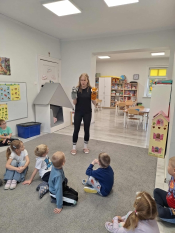 2591c1d0-6d20-405d-be4a-4c7458c33eea