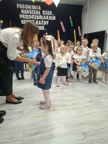 a3b12c98-d592-404d-9bed-04b5887767fb