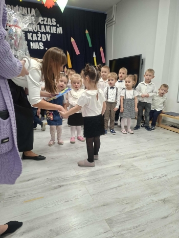 b64cfb00-62b0-4c2d-9c47-fedbf83c9db4