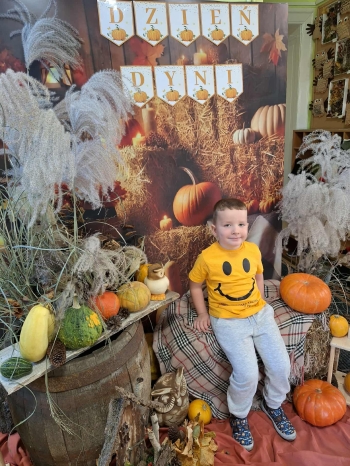 1ea30b65-2e19-46de-8334-971a6c3d3417