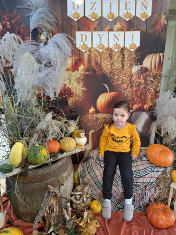 5cd74079-13b9-42bc-84d8-81b40813ad92 (1)