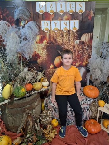 17e3d974-7e68-483f-a59e-f6a950b26315 (1)