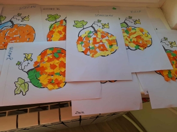 ae9f10bb-c644-4dff-a9a6-a10510ac3571