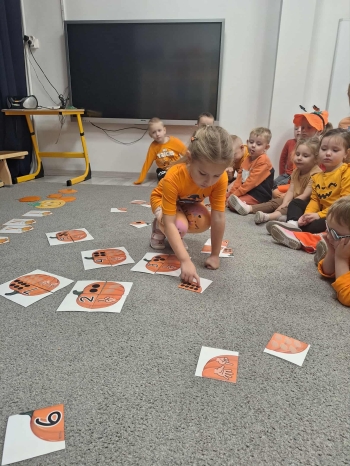 db4ed32d-1d4d-4b49-956d-9df80174d3b1