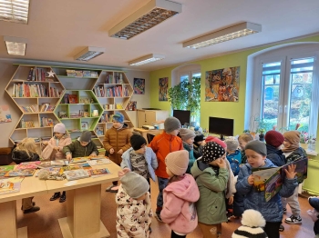 a0738240-17e8-4eee-a23e-cfaf01de524c