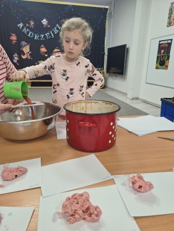 0a1bf6a5-a6f7-44e7-9d4c-9c299534107c