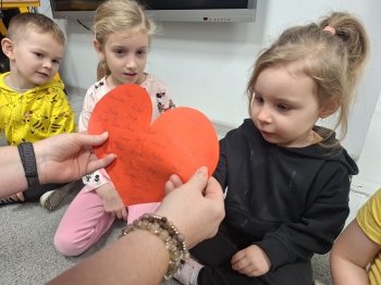 0fe095c8-8b70-4cd0-8320-a8669a01852a