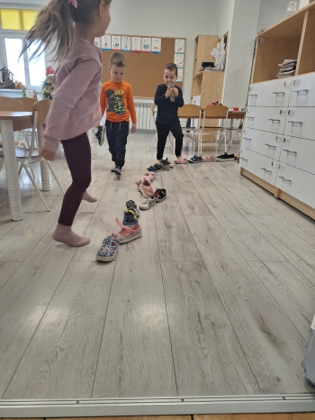 1cad1327-efd6-4796-9e04-a95607becde8