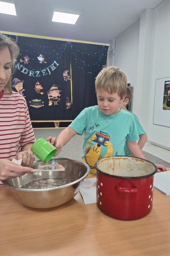 1debbf32-e10d-4def-af3b-416cc9d33179