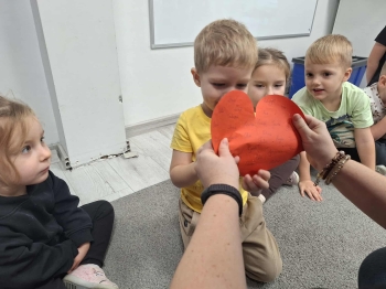 2fefbb08-1668-4c00-93f3-ce7aa5bbe7a4