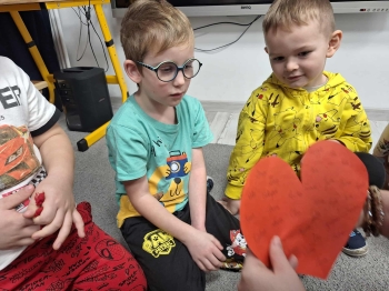 4dd54fb7-2798-41e4-b726-737cf7e89660