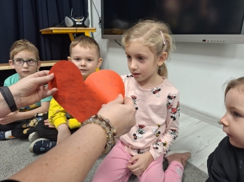 ca393b2e-d56b-4c12-b94f-5b2d90289eb4