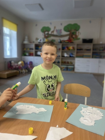 981ee000-089f-44ed-b177-674bb5e15b91