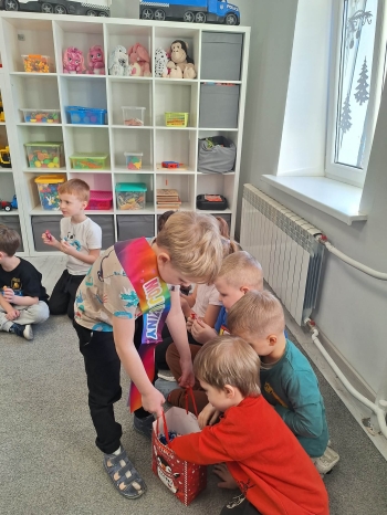 dab26de4-8807-4e52-a1ba-683e513b44ae