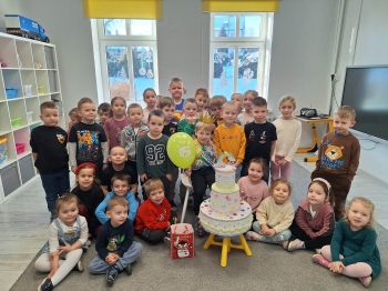 e32377ef-b50e-4534-b2fa-f3ddffd717b8