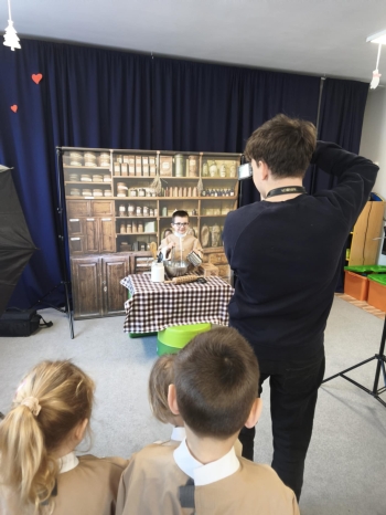 c72af2a2-e8a1-4bc0-b198-beb9a87f5f5d