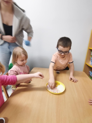 c276e325-d4dc-4c4a-820a-e37560523dd7