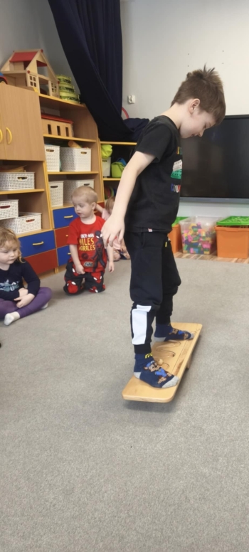 0b7e3965-cd9c-4612-bf76-7cf5323425a7