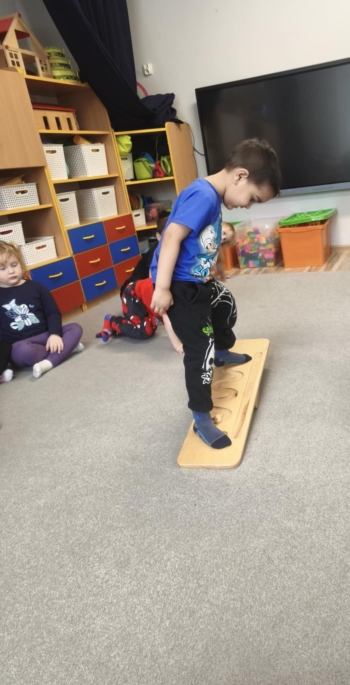 fb428cfa-c97a-482b-b350-3e42992f485b