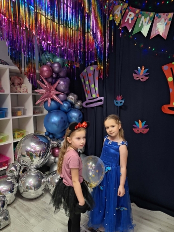 99a403ac-58c3-4716-a086-58d5ca826456