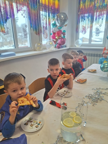 f49d50e6-7b07-4a2c-808f-71c8ee241998