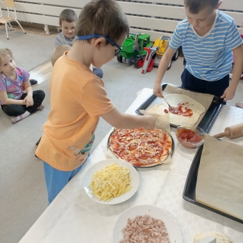 629282491_1606128590540387_1359146893151564437_n