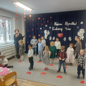 220edafc-189b-4c37-9810-7fecb7b7ca9a