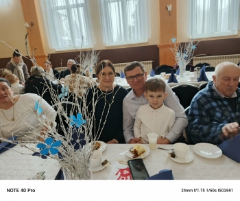 684249f6-7d8b-4013-9917-e44ffd9a9edd