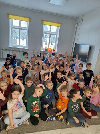 b29bc976-2502-4d34-a309-1308d3518fc5