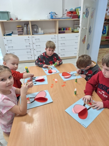 6e6d63fb-2b32-4e0c-8f05-c727bfcf3757