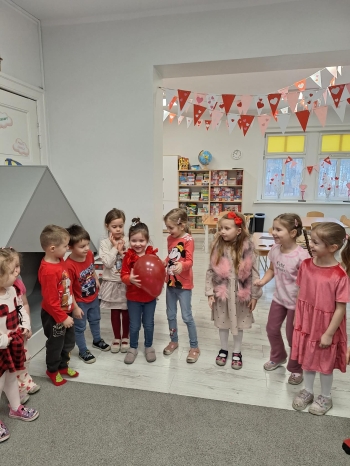 8f42efa1-3309-4757-9467-0becba9253d6