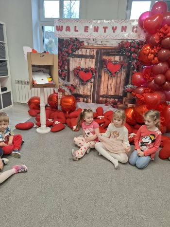 0498b23f-a712-48eb-9415-1c895c985d81