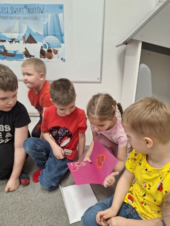 744d4df0-e384-4255-8bc0-d6ec192286e0