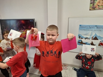 2381fce3-31b3-4d6f-8e41-85f6ff1f8984