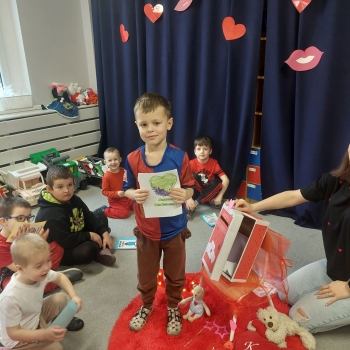 631046086_2004705597057581_407086263775027025_n