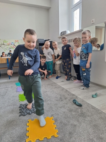 4a92ca27-8d80-4cf8-82b4-6e8d6273e8ff