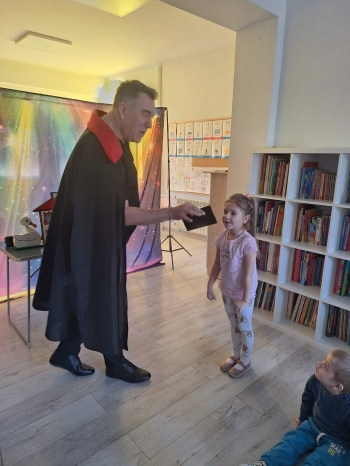 9514648d-5f55-491c-9788-a0816b11f0d5