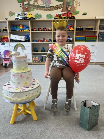 249d8643-7835-4de7-b68b-65a06cbcd42f