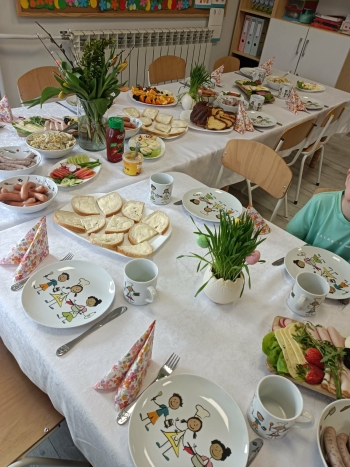 efb61f16-8fd6-4724-a3b5-4d361003ecce