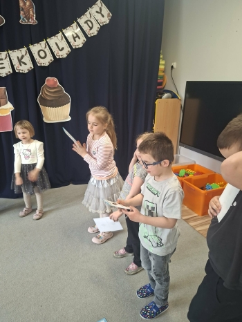 574a59f1-10c1-434c-91ab-69fb0890f8ea