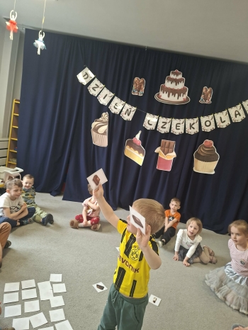 ed7d87f8-b388-460b-8142-7ce29458375b