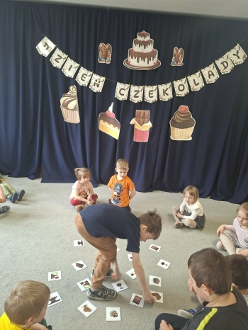 fffd7a90-7362-4f53-9dbb-e00d5a19611a