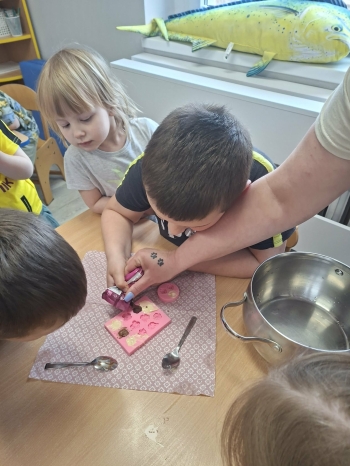 12550fb4-824c-4e1e-be78-ced0d05c12d2