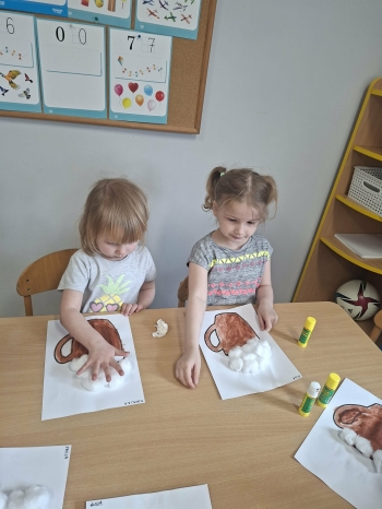 b9a7d32a-6c78-461c-8847-ce64c1e9c932