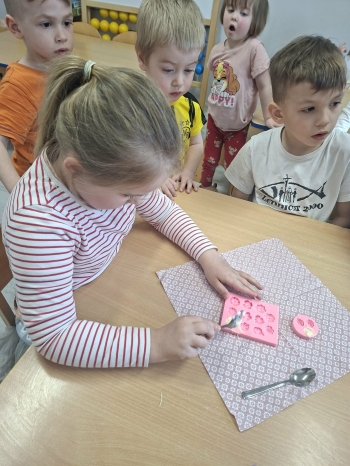 f27a6e32-1ab9-42ea-a506-64b3431193c6