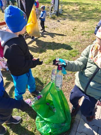 8d7c63ca-c088-42ec-84e5-9c41122b560f