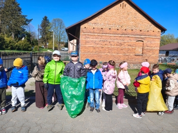 91b74660-b37f-4796-8365-06aef8e9d8e5